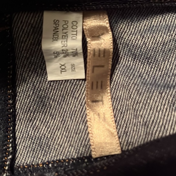Skinny fit denim Capri’s, like new condition. - Picture 3 of 5